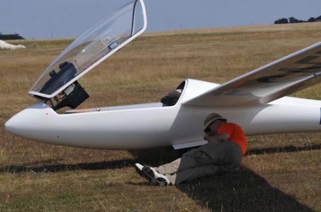 A la sombra del planeador 